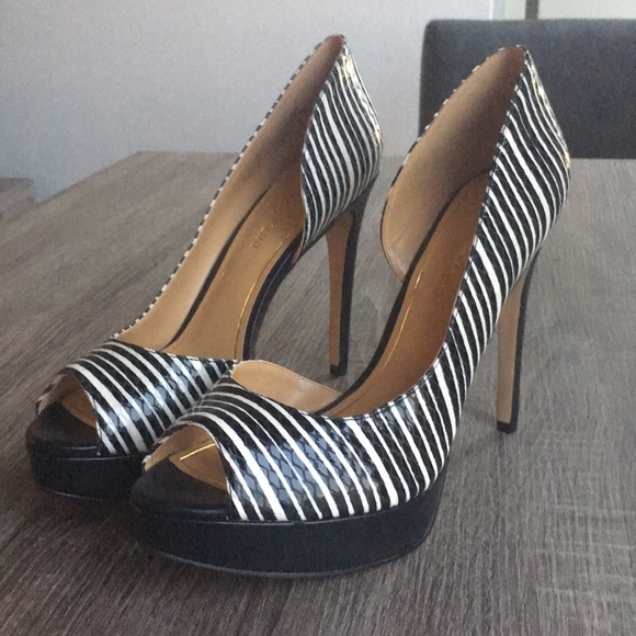 Enzo Angiolini Black & White Platform Pumps - Picture 7 of 7